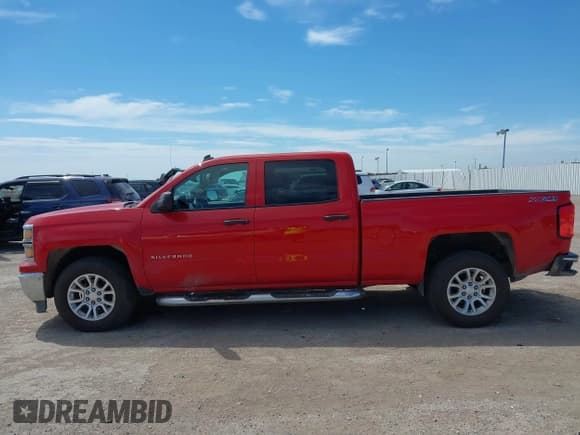 ✅ 2014 Chevrolet Silverado 1500 LT • VIN: 1GCUKREC9EF193806 • Lot: 42819066. Wystawiony na IAAI z przebiegiem 122 926 mil. Bezpłatny archiwum sprzedaży aukcyjnych z USA i szczegółowy raport historii pojazdu na DreamBid. Zdjęcie 15.