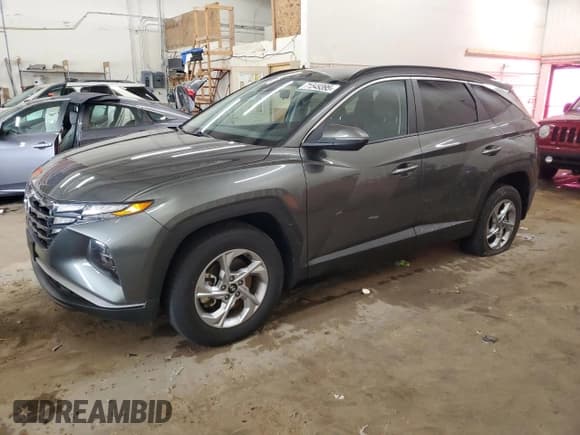 ✅ 2023 Hyundai Tucson SEL • VIN: 5NMJBCAE1PH247032 • Лот: 71549395. Опубликован ранее на Copart с пробегом 28 600 миль. Бесплатный доступ к архиву аукционных продаж из США и подробный отчёт об истории автомобиля на DreamBid. Изображение 1.