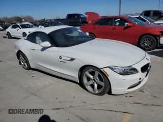 ✅ 2016 BMW Z4 sDrive28i • VIN: WBALL5C59G5A20236 • Lot: 43431074. Wystawiony na Copart z przebiegiem Nie podano. Bezpłatny archiwum sprzedaży aukcyjnych z USA i szczegółowy raport historii pojazdu na DreamBid. Zdjęcie 4.