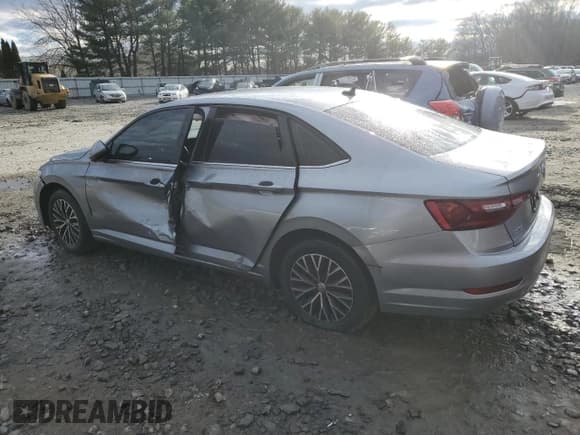 ✅ 2021 Volkswagen Jetta S • VIN: 3VWC57BU6MM049436 • Lot: 85140504. Wystawiony na Copart z przebiegiem 59 946 mil. Bezpłatny archiwum sprzedaży aukcyjnych z USA i szczegółowy raport historii pojazdu na DreamBid. Zdjęcie 2.