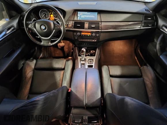 ✅ 2012 BMW X5 50i • VIN: 5UXZV8C51CL424965 • Лот: 93650355. Опубликован ранее на Copart с пробегом 121 895 миль. Бесплатный доступ к архиву аукционных продаж из США и подробный отчёт об истории автомобиля на DreamBid. Изображение 8.