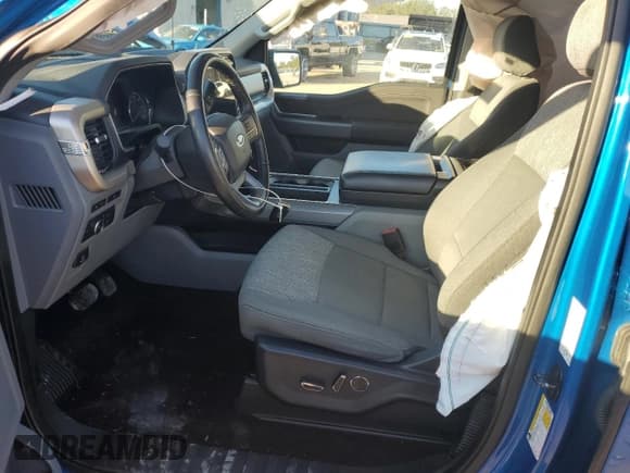 ✅ 2021 Ford F-150 XLT • VIN: 1FTFW1E80MFB34863 • Lot: 86292495. Wystawiony na Copart z przebiegiem 45 967 mil. Bezpłatny archiwum sprzedaży aukcyjnych z USA i szczegółowy raport historii pojazdu na DreamBid. Zdjęcie 7.