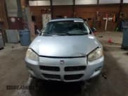 ✅ 2002 Dodge Stratus SXT • VIN: 1B3EL46R22N151102 • Lot: 71588485. Wystawiony na Copart z przebiegiem 243 325 mil. Bezpłatny archiwum sprzedaży aukcyjnych z USA i szczegółowy raport historii pojazdu na DreamBid. Zdjęcie 5.
