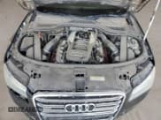 ✅ 2011 Audi A8 • VIN: WAURVAFD5BN019557 • Lot: 54801035. Wystawiony na Copart z przebiegiem 148 688 mil. Bezpłatny archiwum sprzedaży aukcyjnych z USA i szczegółowy raport historii pojazdu na DreamBid. Zdjęcie 11.