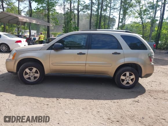 ✅ 2007 Chevrolet Equinox LS • VIN: 2CNDL23F976063678 • Лот: 42126342. Опубликован ранее на IAAI с пробегом 199 989 миль. Бесплатный доступ к архиву аукционных продаж из США и подробный отчёт об истории автомобиля на DreamBid. Изображение 14.