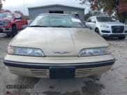 ✅ 1990 Ford Thunderbird • VIN: 1FAPP6040LH137192 • Лот: 43741206. Опубликован ранее на IAAI с пробегом 100 870 миль. Бесплатный доступ к архиву аукционных продаж из США и подробный отчёт об истории автомобиля на DreamBid. Изображение 6.