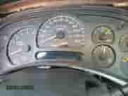 2005 Chevrolet Silverado 1500 Work Truck с VIN 1GCEC14V05Z333830, выставлен на аукционе Copart как лот 52386905 с пробегом 177 147 миль миль и Списание • Salvage title. История ставок и продаж доступна на DreamBid. Изображение 9.