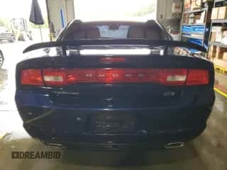 2014 Dodge Charger SE z VIN 2C3CDXBG1EH169066, wystawiony jako Copart lot #81650965 z przebiegiem 187 110 mil mil oraz Szkoda całkowita • Salvage title. Historia ofert i sprzedaży dostępna na DreamBid. Obrazek 6.