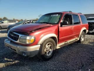 ✅ 2000 Ford Explorer • VIN: 1FMZU64P0YZA72969 • Lot: 90815905. Listed on Copart with 201,983 mi. Free auction sales archive from the USA and detailed vehicle history report at DreamBid. Image 1.
