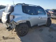 ✅ 2020 Jeep Renegade Altitude • VIN: ZACNJAB17LPL90671 • Lot: 43420384. Listed on Copart with 30,462 mi. Free auction sales archive from the USA and detailed vehicle history report at DreamBid. Image 3.