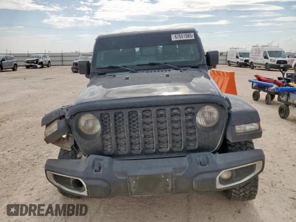 ✅ 2022 Jeep Gladiator Texas Trail • VIN: 1C6HJTAG0NL104045 • Lot: 67651985. Wystawiony na Copart z przebiegiem 57 632 mil. Bezpłatny archiwum sprzedaży aukcyjnych z USA i szczegółowy raport historii pojazdu na DreamBid. Zdjęcie 5.