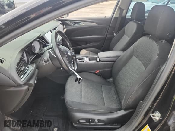 ✅ 2018 Buick Regal Preferred • VIN: W04GU8SX2J1129875 • Lot: 68110485. Listed on Copart with 111,474 mi. Free auction sales archive from the USA and detailed vehicle history report at DreamBid. Image 7.