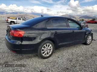 ✅ 2013 Volkswagen Jetta SE • VIN: 3VWDP7AJ8DM280232 • Лот: 93379125. Опубликован ранее на Copart с пробегом 90 774 миль. Бесплатный доступ к архиву аукционных продаж из США и подробный отчёт об истории автомобиля на DreamBid. Изображение 3.