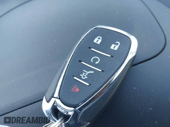 2020 Chevrolet Equinox Premier with VIN 3GNAXPEX7LS719569, listed as a IAAI auction lot 43479451 with 36,680 mi miles and . Bid and sale history available at DreamBid. Image 11.