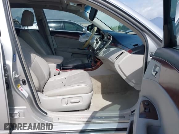 ✅ 2012 Toyota Avalon • VIN: 4T1BK3DBXCU466172 • Lot: 42699526. Listed on IAAI with 141,120 mi. Free auction sales archive from the USA and detailed vehicle history report at DreamBid. Image 5.