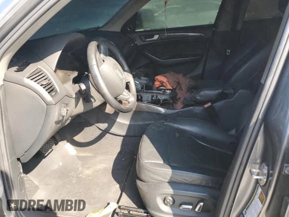 ✅ 2014 Audi Q5 Premium Plus • VIN: WA1LFAFPXEA053547 • Lot: 59325255. Listed on Copart with Not provided. Free auction sales archive from the USA and detailed vehicle history report at DreamBid. Image 7.