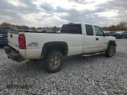 ✅ 2003 Chevrolet Silverado 2500HD LS • VIN: 1GCHK29G03E128139 • Lot: 77231524. Wystawiony na Copart z przebiegiem 160 026 mil. Bezpłatny archiwum sprzedaży aukcyjnych z USA i szczegółowy raport historii pojazdu na DreamBid. Zdjęcie 3.