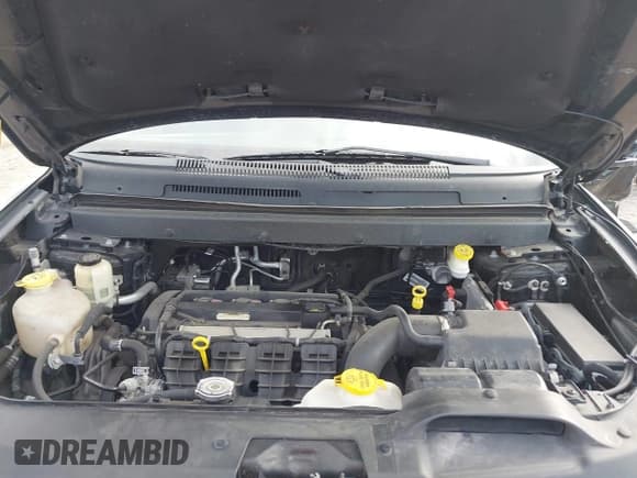 ✅ 2019 Dodge Journey SE • VIN: 3C4PDCBB8KT856896 • Lot: 43232970. Wystawiony na IAAI z przebiegiem 129 947 mil. Bezpłatny archiwum sprzedaży aukcyjnych z USA i szczegółowy raport historii pojazdu na DreamBid. Zdjęcie 9.