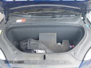 ✅ 2016 Tesla Model X 70D • VIN: 5YJXCAE23GF004285 • Lot: 42179024. Wystawiony na IAAI z przebiegiem 108 472 mil. Bezpłatny archiwum sprzedaży aukcyjnych z USA i szczegółowy raport historii pojazdu na DreamBid. Zdjęcie 10.