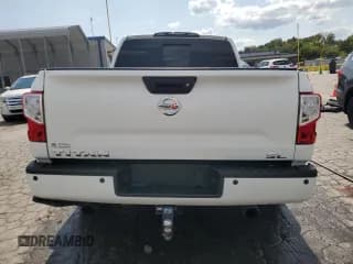 ✅ 2019 Nissan Titan SV • VIN: 1N6AA1E65KN525725 • Lot: 80200545. Wystawiony na Copart z przebiegiem 117 520 mil. Bezpłatny archiwum sprzedaży aukcyjnych z USA i szczegółowy raport historii pojazdu na DreamBid. Zdjęcie 6.