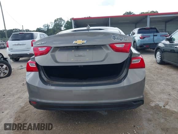 2018 Chevrolet Malibu LT z VIN 1G1ZD5ST0JF125698, wystawiony jako IAAI lot #43350122 z przebiegiem 149 975 mil mil oraz . Historia ofert i sprzedaży dostępna na DreamBid. Obrazek 17.