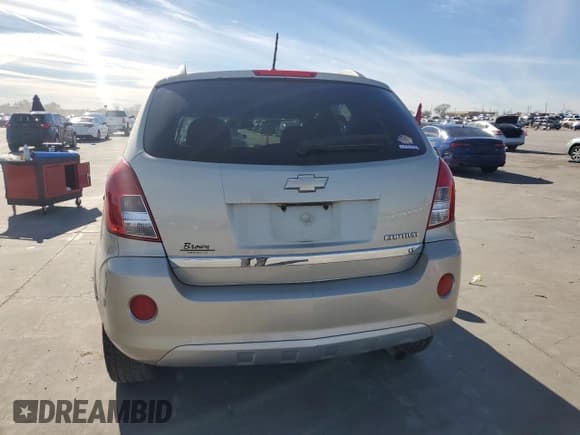 ✅ 2015 Chevrolet Captiva Sport LT • VIN: 3GNAL3EK4FS516300 • Lot: 88487985. Wystawiony na Copart z przebiegiem 142 157 mil. Bezpłatny archiwum sprzedaży aukcyjnych z USA i szczegółowy raport historii pojazdu na DreamBid. Zdjęcie 6.