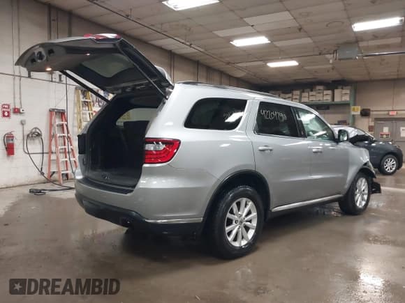 ✅ 2019 Dodge Durango SXT Plus • VIN: 1C4RDJAG7KC778780 • Lot: 42204790. Wystawiony na IAAI z przebiegiem 84 984 mil. Bezpłatny archiwum sprzedaży aukcyjnych z USA i szczegółowy raport historii pojazdu na DreamBid. Zdjęcie 4.