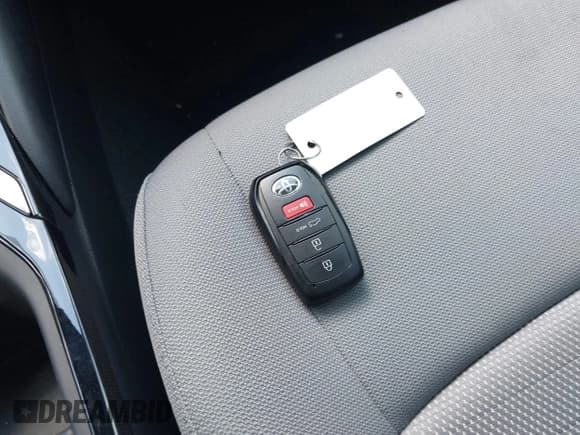 ✅ 2025 Toyota Corolla SE • VIN: 5YFS4MCE6SP236480 • Лот: 43204158. Опубликован ранее на IAAI с пробегом 3 836 миль. Бесплатный доступ к архиву аукционных продаж из США и подробный отчёт об истории автомобиля на DreamBid. Изображение 11.