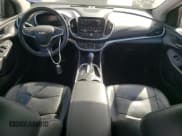 ✅ 2017 Chevrolet Volt LT • VIN: 1G1RC6S53HU197074 • Lot: 46859344. Wystawiony na Copart z przebiegiem 58 118 mil. Bezpłatny archiwum sprzedaży aukcyjnych z USA i szczegółowy raport historii pojazdu na DreamBid. Zdjęcie 8.