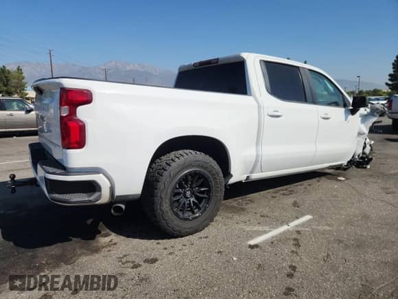 2021 Chevrolet Silverado 1500 RST with VIN 1GCPWDED5MZ453404, listed as a Copart auction lot 72098825 with 71,312 mi miles and Salvage title. Bid and sale history available at DreamBid. Image 3.