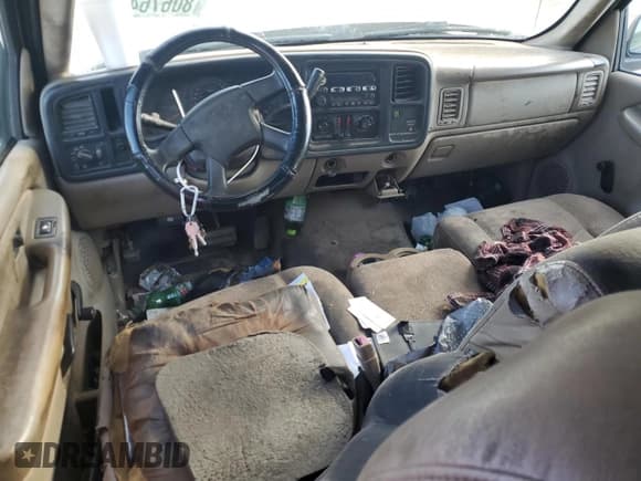 ✅ 2004 Chevrolet Silverado 1500 LS • VIN: 2GCEC19VX41249563 • Лот: 80676495. Опубликован ранее на Copart с пробегом Не указан. Бесплатный доступ к архиву аукционных продаж из США и подробный отчёт об истории автомобиля на DreamBid. Изображение 8.