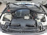 ✅ 2013 BMW 3 Series 328i xDrive • VIN: WBA3B3C59DF539667 • Lot: 60927645. Wystawiony na Copart z przebiegiem 140 698 mil. Bezpłatny archiwum sprzedaży aukcyjnych z USA i szczegółowy raport historii pojazdu na DreamBid. Zdjęcie 11.