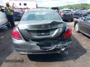 ✅ 2021 Mercedes-Benz C 300 • VIN: W1KWF8EB0MR637737 • Lot: 42613010. Wystawiony na IAAI z przebiegiem 71 368 mil. Bezpłatny archiwum sprzedaży aukcyjnych z USA i szczegółowy raport historii pojazdu na DreamBid. Zdjęcie 16.