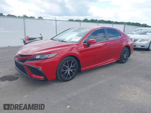2022 Toyota Camry SE с VIN 4T1T11BK9NU059980, выставлен на аукционе IAAI как лот 42366571 с пробегом 36 170 миль миль и . История ставок и продаж доступна на DreamBid. Изображение 2.