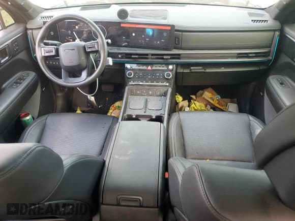 ✅ 2024 Hyundai Santa Fe Calligraphy • VIN: 5NMP5DGLXRH050750 • Lot: 82543865. Listed on Copart with 18,181 mi. Free auction sales archive from the USA and detailed vehicle history report at DreamBid. Image 8.