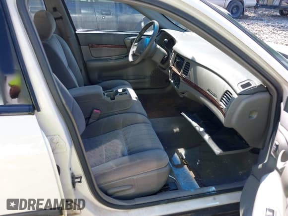 ✅ 2002 Chevrolet Impala • VIN: 2G1WF55E329104901 • Lot: 42678881. Wystawiony na IAAI z przebiegiem 181 782 mil. Bezpłatny archiwum sprzedaży aukcyjnych z USA i szczegółowy raport historii pojazdu na DreamBid. Zdjęcie 5.