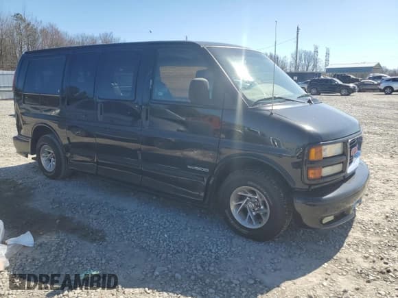 ✅ 2000 GMC Savana Cargo RV Conversion • VIN: 1GDFG15R7Y1172918 • Lot: 46619805. Wystawiony na Copart z przebiegiem 284 116 mil. Bezpłatny archiwum sprzedaży aukcyjnych z USA i szczegółowy raport historii pojazdu na DreamBid. Zdjęcie 4.