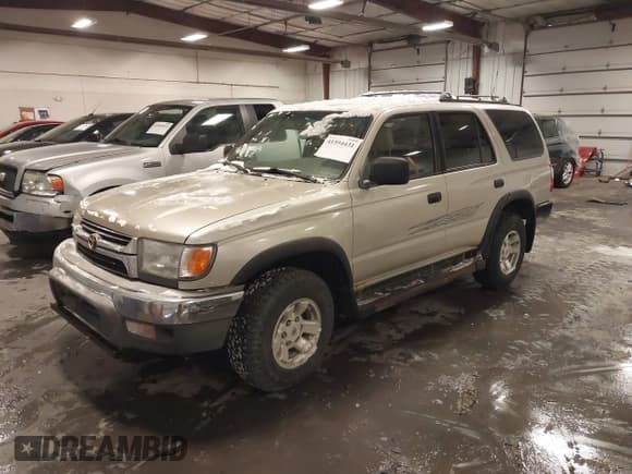 ✅ 1998 Toyota 4Runner • VIN: JT3HM84R2W0026174 • Лот: 41594431. Опубликован ранее на IAAI с пробегом 224 245 миль. Бесплатный доступ к архиву аукционных продаж из США и подробный отчёт об истории автомобиля на DreamBid. Изображение 2.