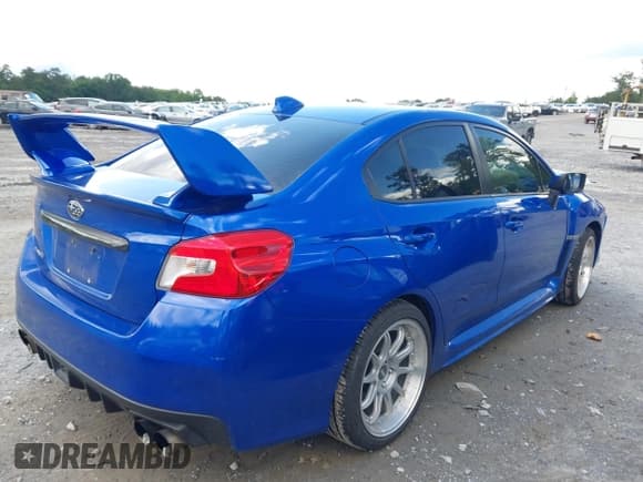 ✅ 2017 Subaru WRX • VIN: JF1VA1B65H9818802 • Lot: 42376809. Listed on IAAI with 115,908 mi. Free auction sales archive from the USA and detailed vehicle history report at DreamBid. Image 4.