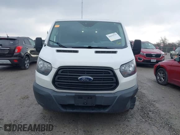✅ 2017 Ford Transit • VIN: 1FTYR2ZM5HKA18634 • Лот: 41675775. Опубликован ранее на IAAI с пробегом 263 278 миль. Бесплатный доступ к архиву аукционных продаж из США и подробный отчёт об истории автомобиля на DreamBid. Изображение 12.