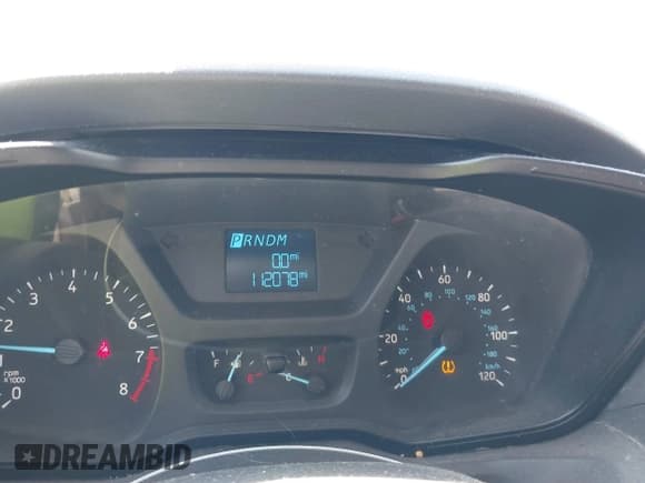 ✅ 2018 Ford Transit • VIN: 1FTYR3XMXJKA56939 • Lot: 40895132. Wystawiony na IAAI z przebiegiem 112 078 mil. Bezpłatny archiwum sprzedaży aukcyjnych z USA i szczegółowy raport historii pojazdu na DreamBid. Zdjęcie 7.