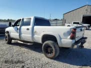 ✅ 2005 Chevrolet Silverado 2500HD LS • VIN: 1GCHK23275F851139 • Lot: 86620585. Wystawiony na Copart z przebiegiem Nie podano. Bezpłatny archiwum sprzedaży aukcyjnych z USA i szczegółowy raport historii pojazdu na DreamBid. Zdjęcie 2.