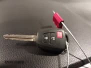 ✅ 2018 Toyota RAV4 LE • VIN: 2T3BFREV9JW745911 • Lot: 43556459. Wystawiony na IAAI z przebiegiem 65 749 mil. Bezpłatny archiwum sprzedaży aukcyjnych z USA i szczegółowy raport historii pojazdu na DreamBid. Zdjęcie 11.