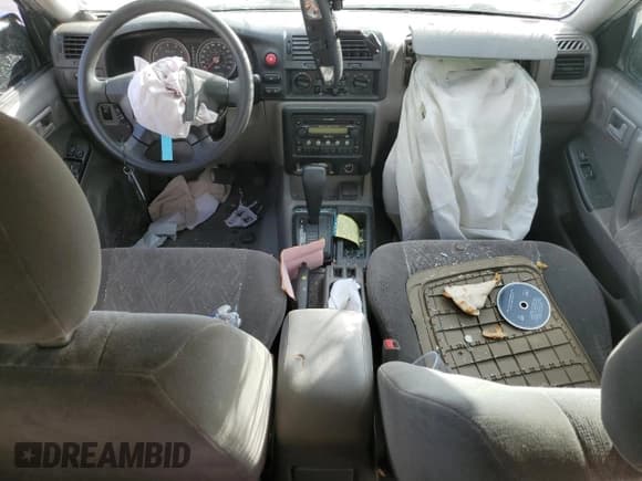 ✅ 2004 Isuzu Rodeo S • VIN: 4S2CK58Y244309017 • Lot: 83303294. Listed on Copart with 121,723 mi. Free auction sales archive from the USA and detailed vehicle history report at DreamBid. Image 8.