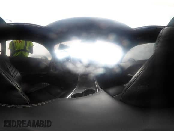 2016 Dodge Challenger SRT Hellcat z VIN 2C3CDZC90GH254687, wystawiony jako IAAI lot #43057103 z przebiegiem 54 293 mil mil oraz . Historia ofert i sprzedaży dostępna na DreamBid. Obrazek 18.