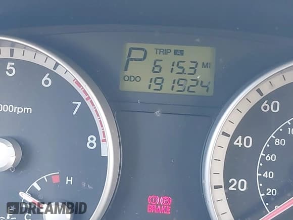 ✅ 2008 Hyundai Accent GLS • VIN: KMHCN46C38U232647 • Лот: 41261215. Опубликован ранее на IAAI с пробегом 191 924 миль. Бесплатный доступ к архиву аукционных продаж из США и подробный отчёт об истории автомобиля на DreamBid. Изображение 15.