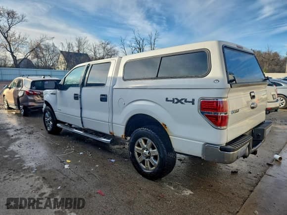 ✅ 2013 Ford F-150 XLT • VIN: 1FTFW1ET5DFB89832 • Лот: 93764935. Опубликован ранее на Copart с пробегом 226 782 миль. Бесплатный доступ к архиву аукционных продаж из США и подробный отчёт об истории автомобиля на DreamBid. Изображение 2.