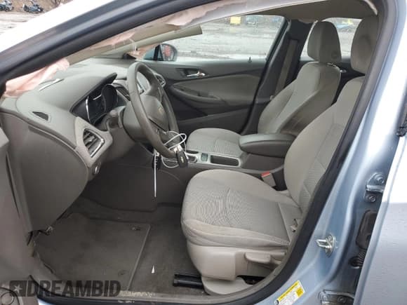 ✅ 2018 Chevrolet Cruze LS • VIN: 1G1BC5SM3J7138517 • Lot: 38025823. Listed on Copart with 220,781 mi. Free auction sales archive from the USA and detailed vehicle history report at DreamBid. Image 7.