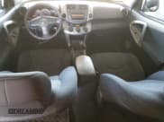 ✅ 2008 Toyota RAV4 Sport • VIN: JTMZD32V486055078 • Лот: 59717655. Опубликован ранее на Copart с пробегом 176 893 миль. Бесплатный доступ к архиву аукционных продаж из США и подробный отчёт об истории автомобиля на DreamBid. Изображение 8.