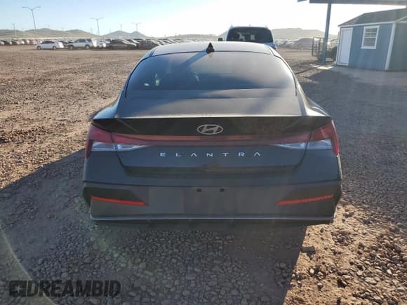✅ 2024 Hyundai Elantra SE • VIN: KMHLL4DG6RU742780 • Лот: 87089925. Опубликован ранее на Copart с пробегом 93 163 миль. Бесплатный доступ к архиву аукционных продаж из США и подробный отчёт об истории автомобиля на DreamBid. Изображение 6.